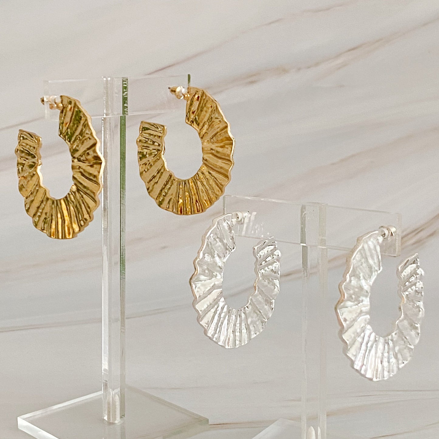 Crinkle Hoops
