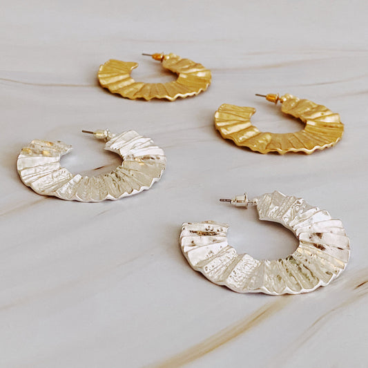 Crinkle Hoops