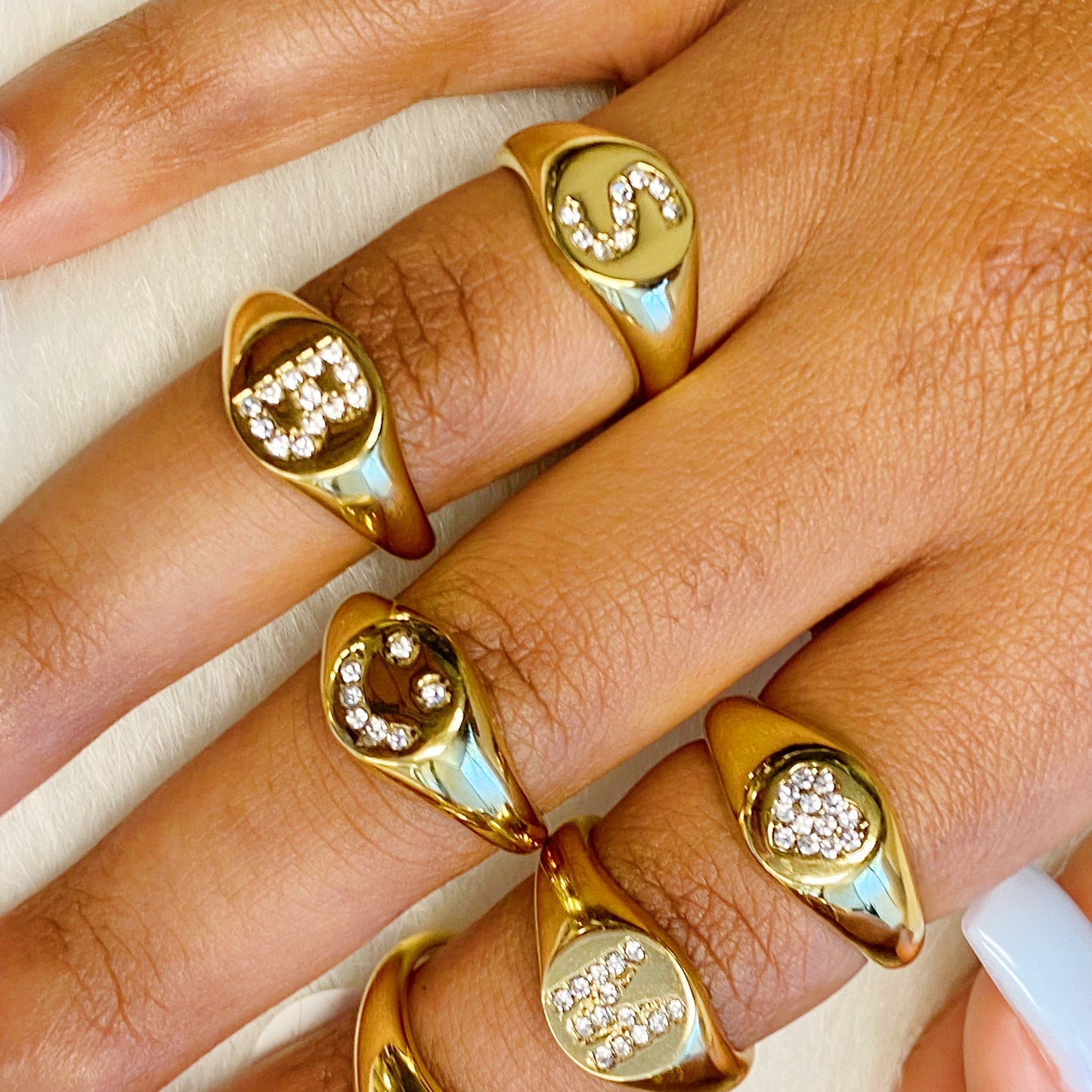 Dazzled Heart Signet Ring