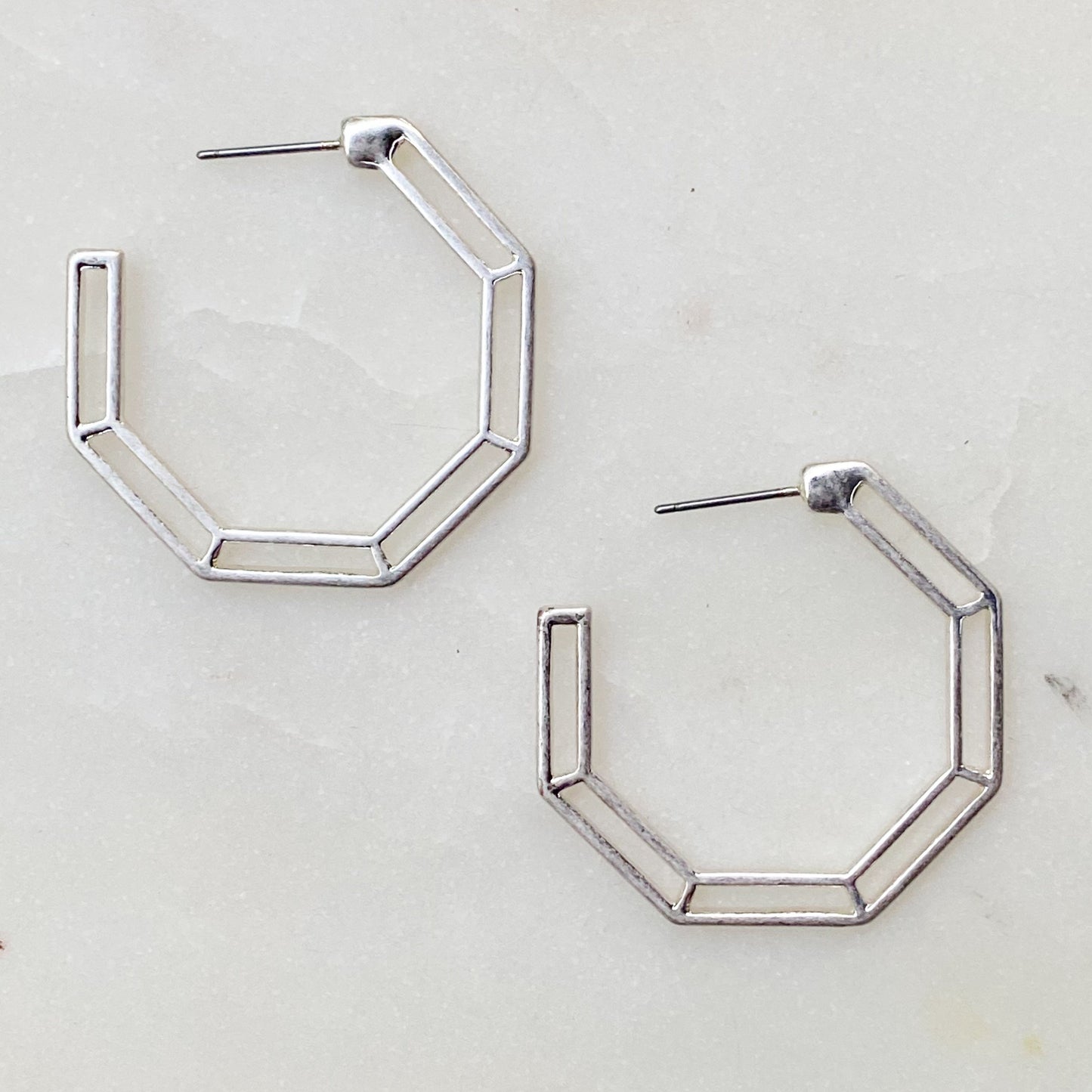 Geo Linked Hoops