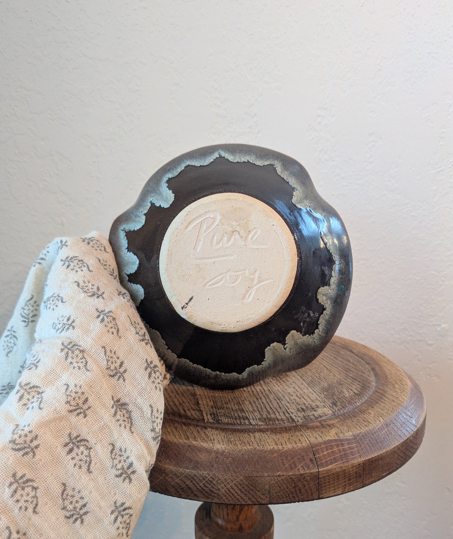 Ceramic Flare Gray and Brown Bowl