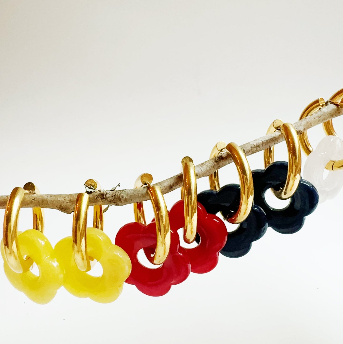 Daisy Loop Hoops