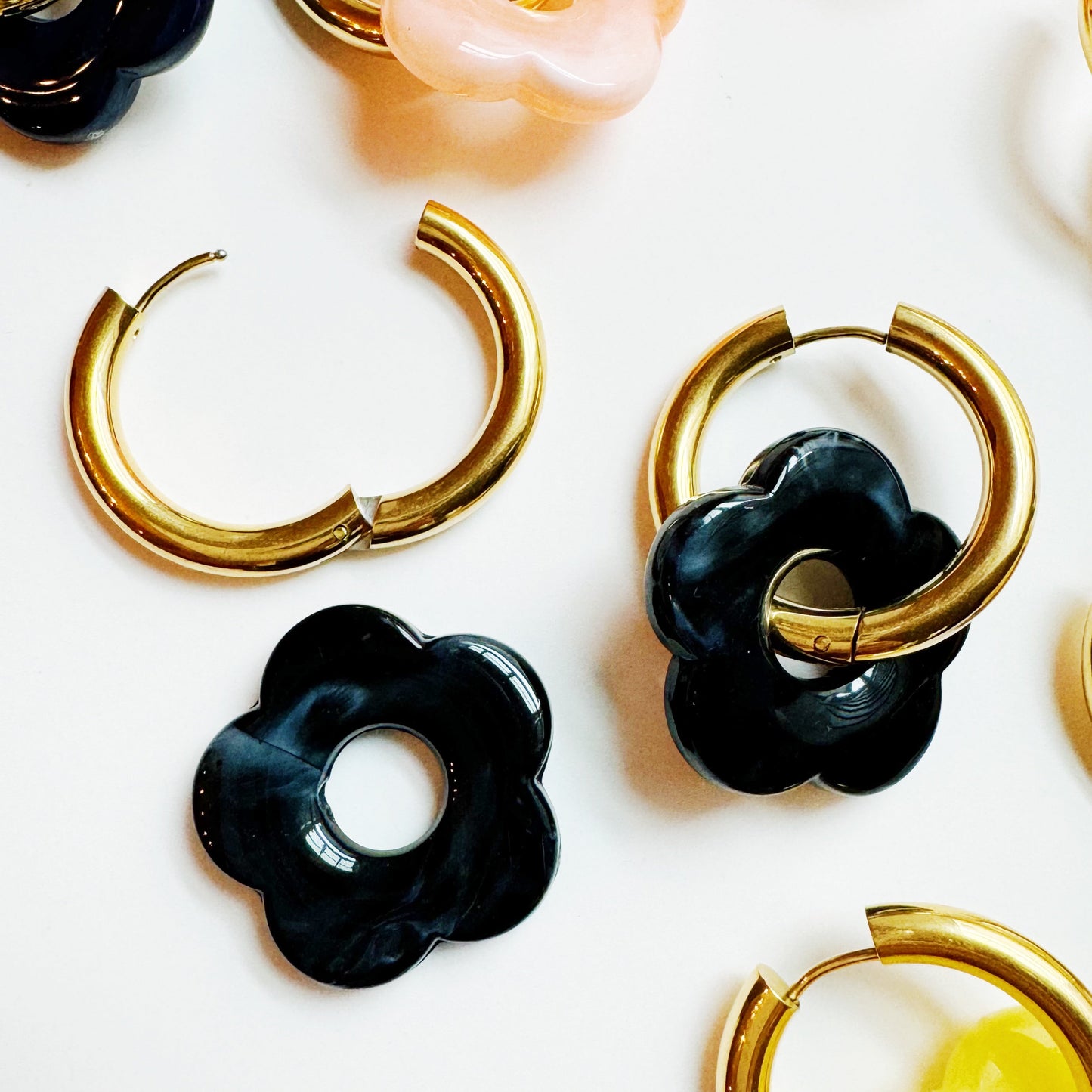 Daisy Loop Hoops