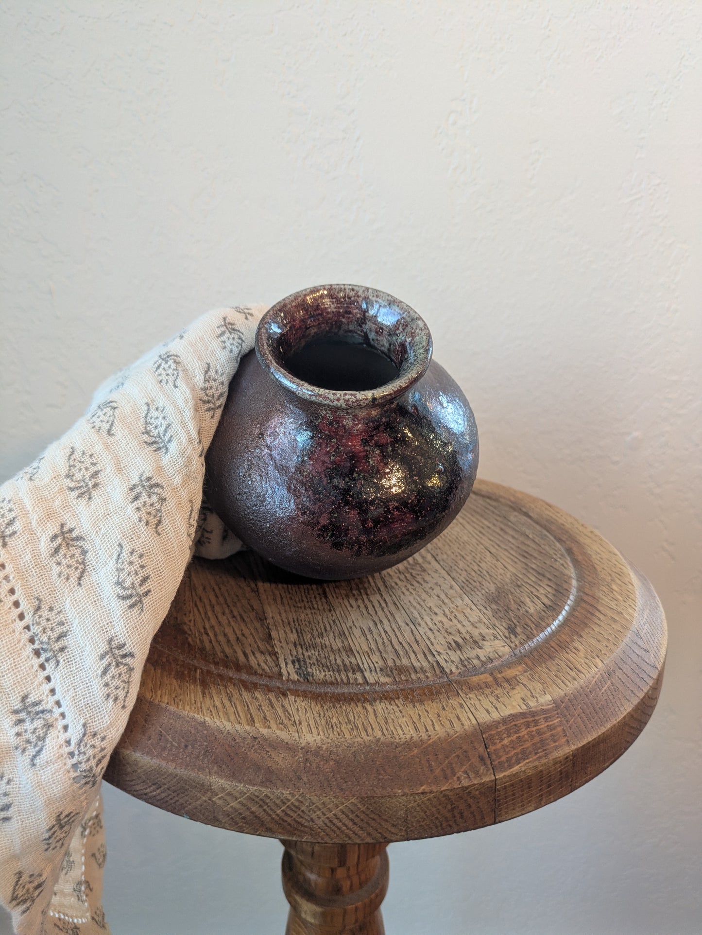 Moody Red Ceramic Vase