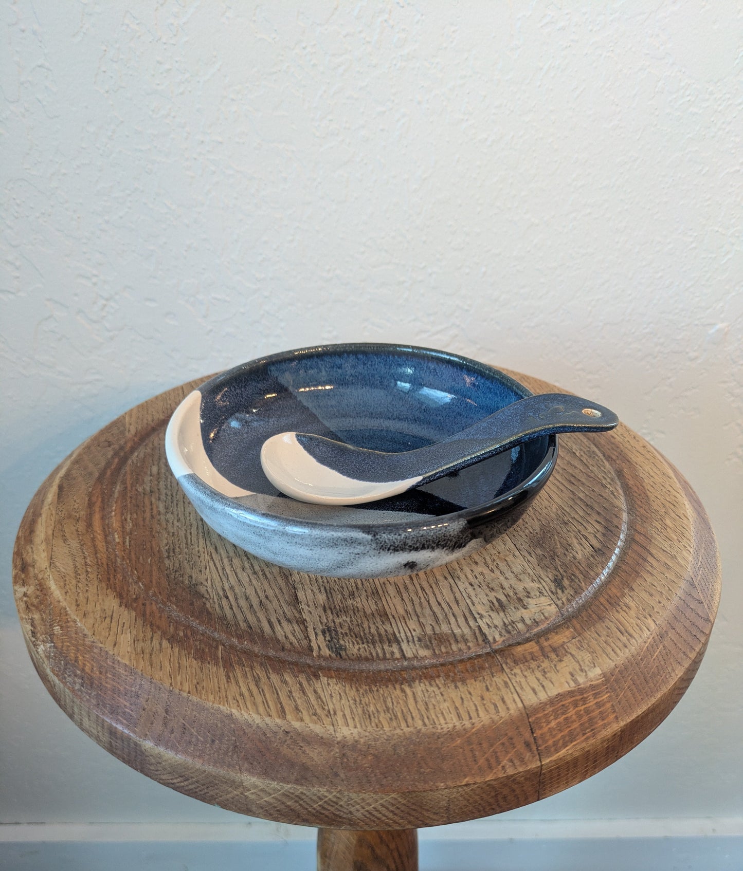 Navy Overlap Ceramic Soup Bowl