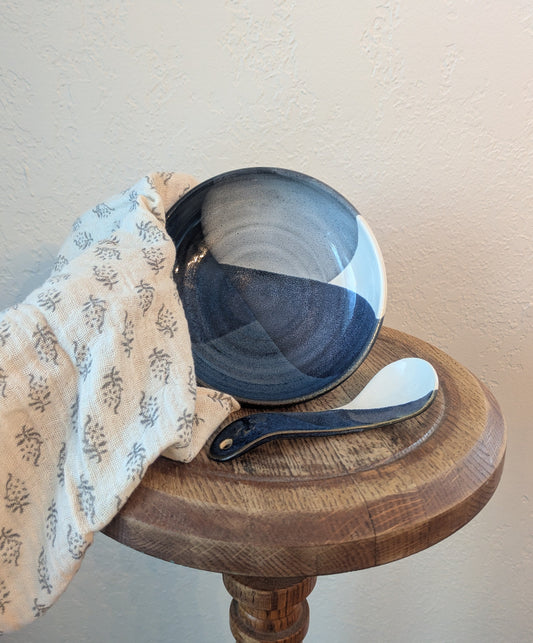 Navy Overlap Ceramic Soup Bowl