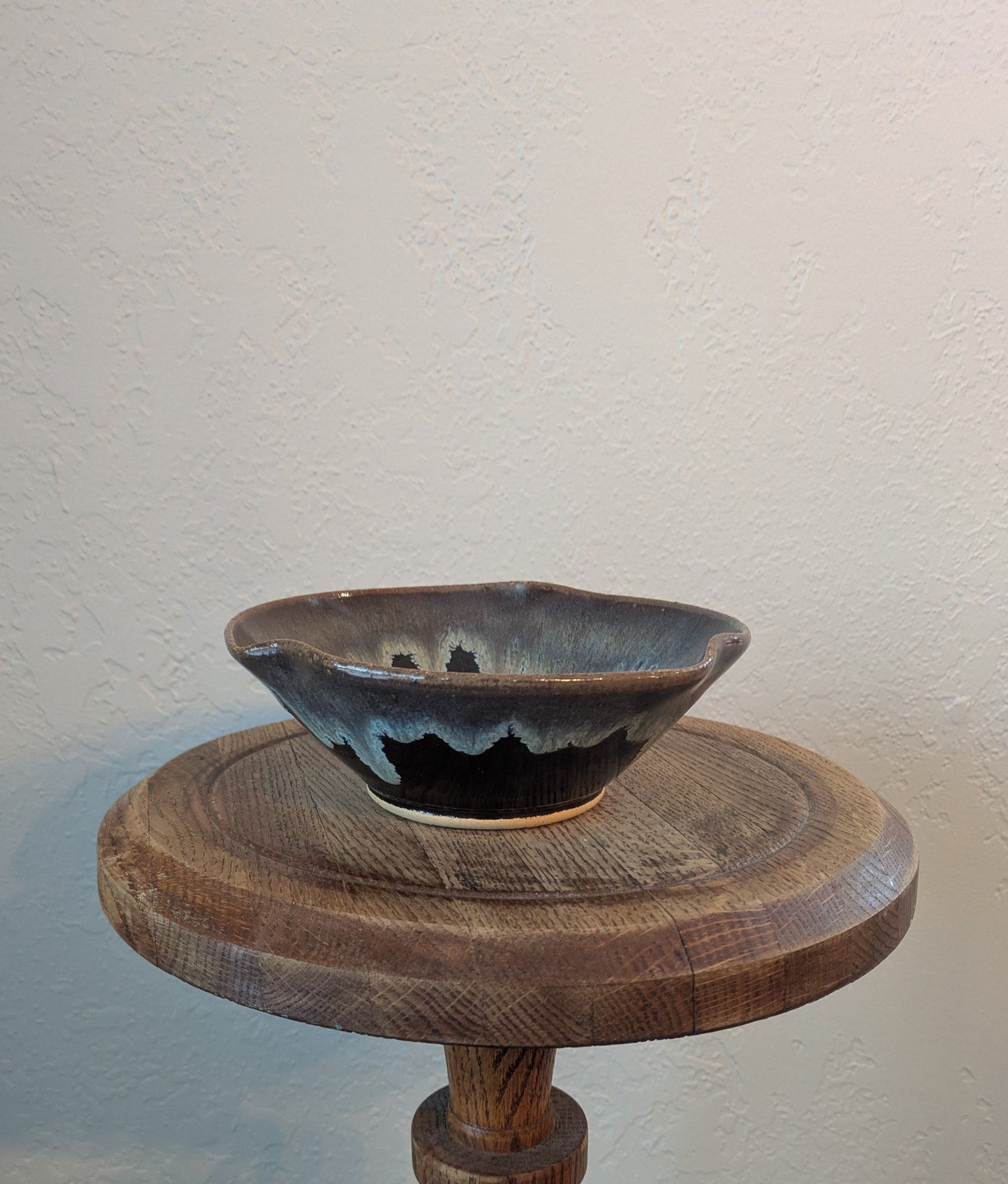 Ceramic Flare Gray and Brown Bowl